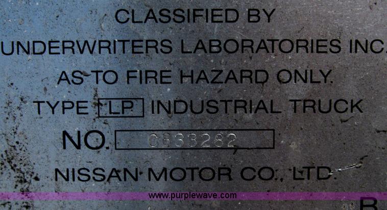 image for item F3002 1996 Nissan Enduro 40 forklift