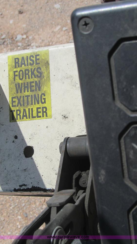 image for item F3002 1996 Nissan Enduro 40 forklift