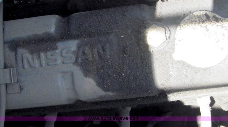 image for item F3002 1996 Nissan Enduro 40 forklift