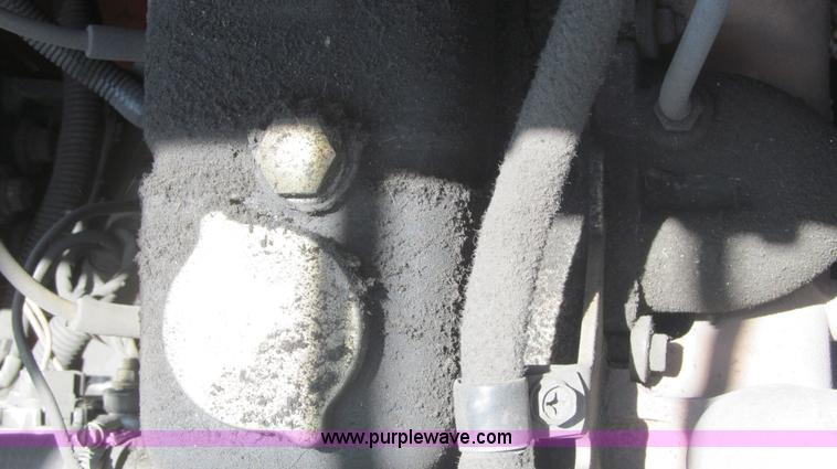 image for item F3002 1996 Nissan Enduro 40 forklift