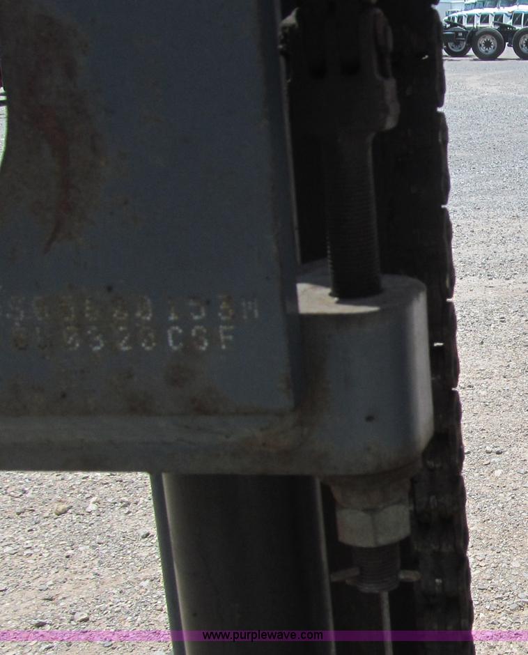 image for item F3003 1997 Nissan Enduro 40 forklift