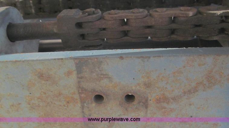 image for item F3003 1997 Nissan Enduro 40 forklift