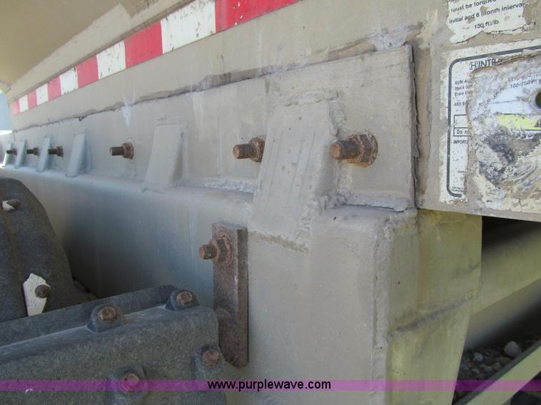 image for item A8329 2003 CEI Pacer AT35ML tandem axle trailer