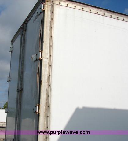 image for item B1347 1986 Monon 45' storage semi trailer