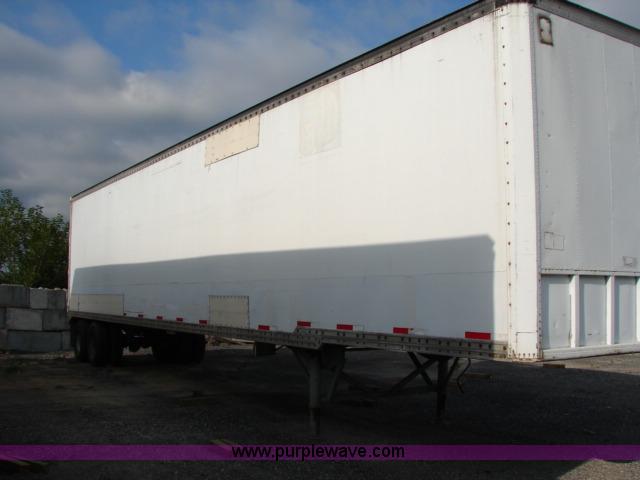 image for item B1347 1986 Monon 45' storage semi trailer