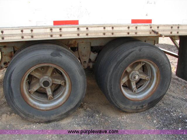 image for item B1347 1986 Monon 45' storage semi trailer