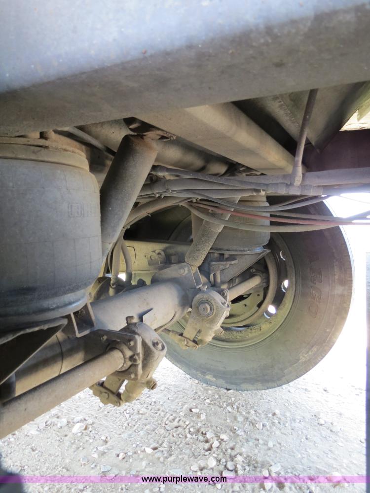 image for item B2412 2001 Barrett 50' livestock trailer