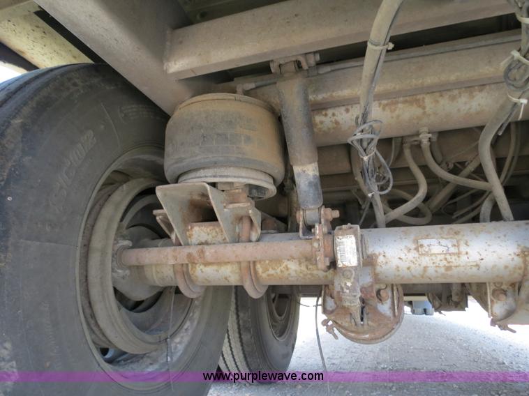 image for item B2412 2001 Barrett 50' livestock trailer