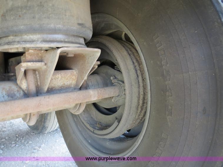 image for item B2412 2001 Barrett 50' livestock trailer