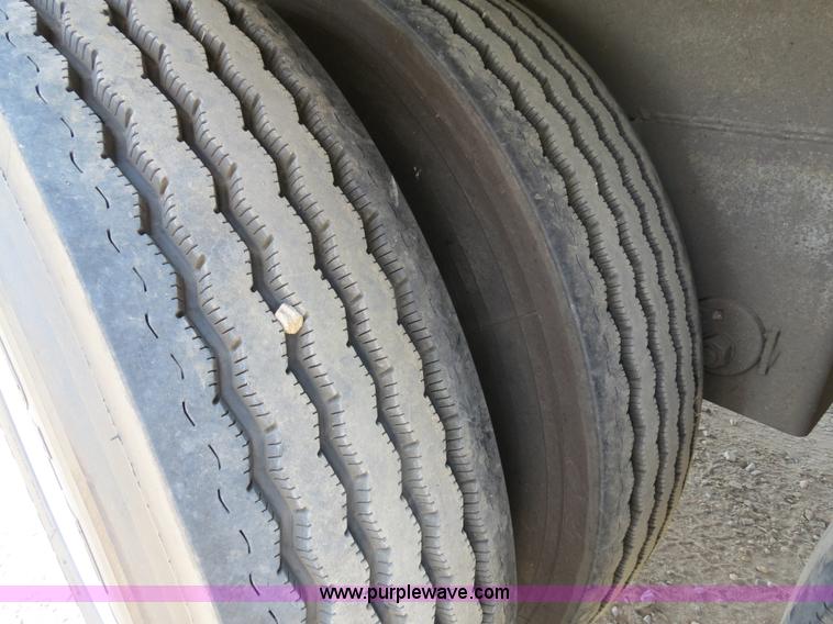 image for item B2412 2001 Barrett 50' livestock trailer