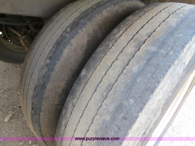 image for item B2412 2001 Barrett 50' livestock trailer