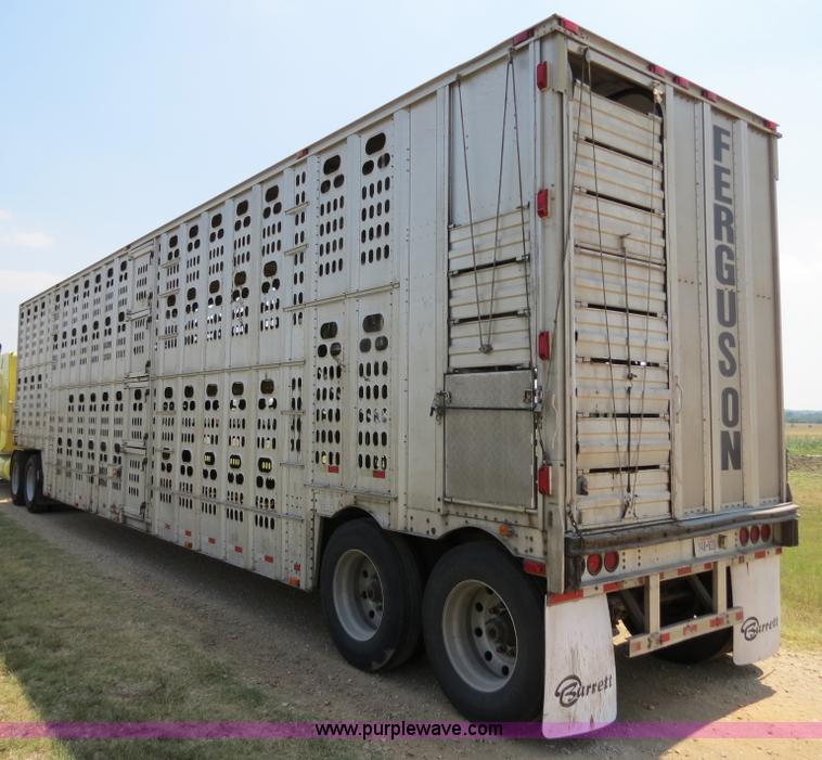 image for item B2418 1999 Barrett 48' livestock trailer