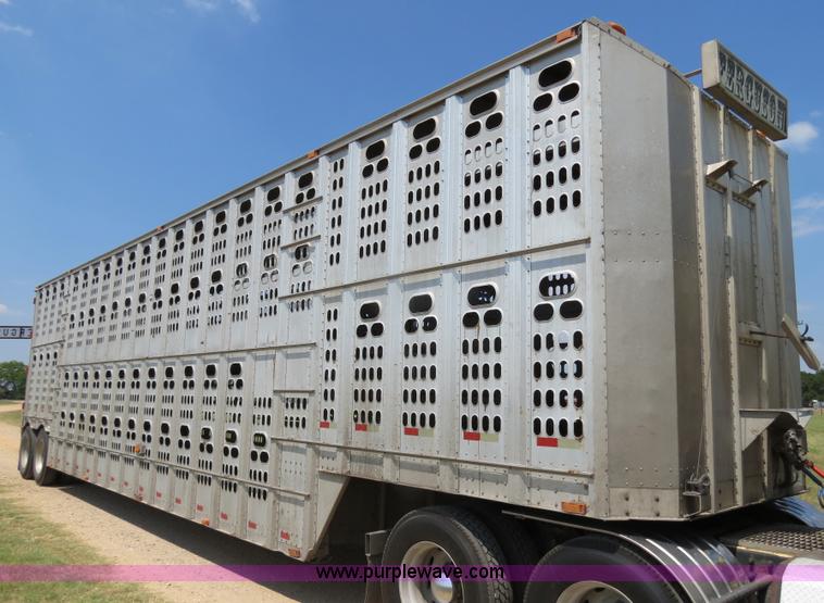 image for item B2418 1999 Barrett 48' livestock trailer
