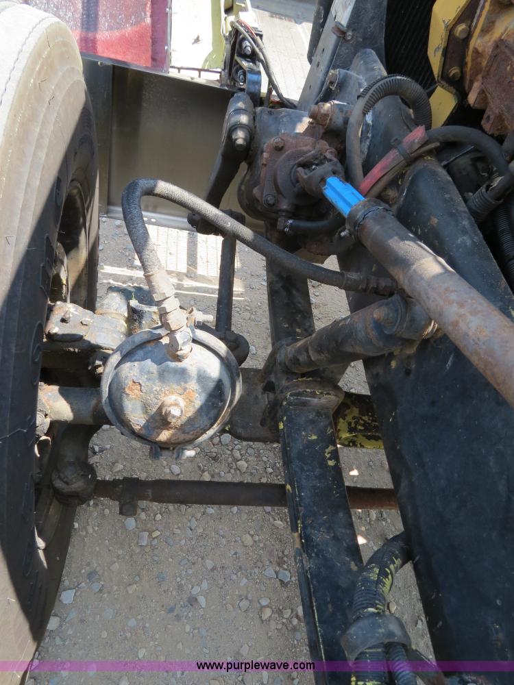 image for item B2419 1995 Peterbilt 379 semi truck