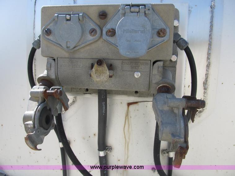 image for item B2735 1978 Polar 40' tanker trailer