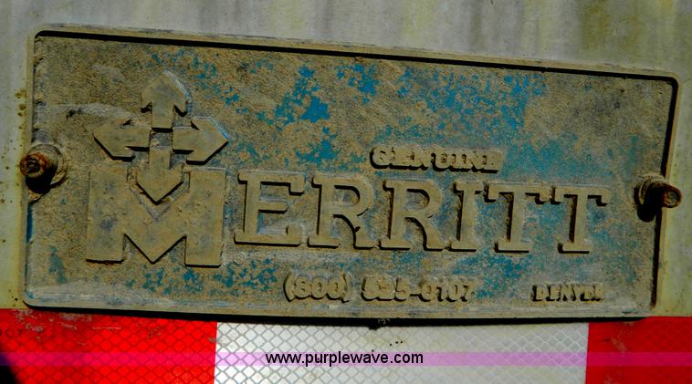 image for item B3777 1993 Merritt aluminum grain trailer