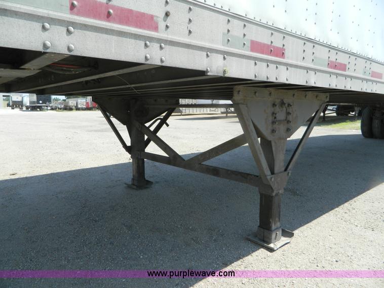 image for item B3778 1998 Great Dane van trailer