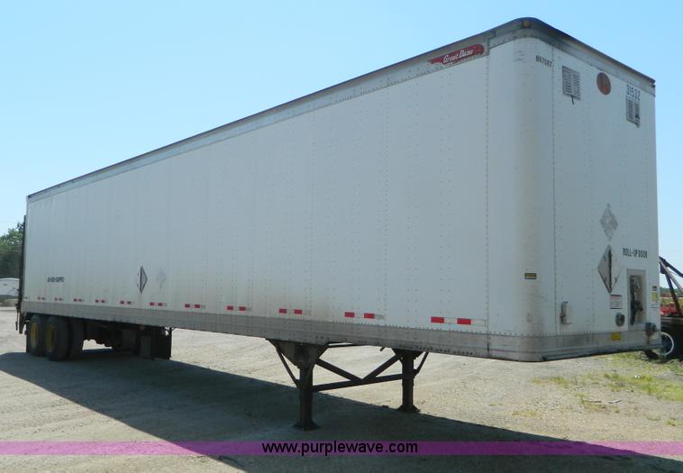 image for item B3779 1999 Great Dane van trailer