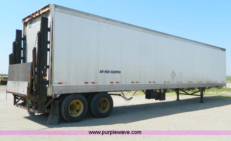 image for item B3779 1999 Great Dane van trailer