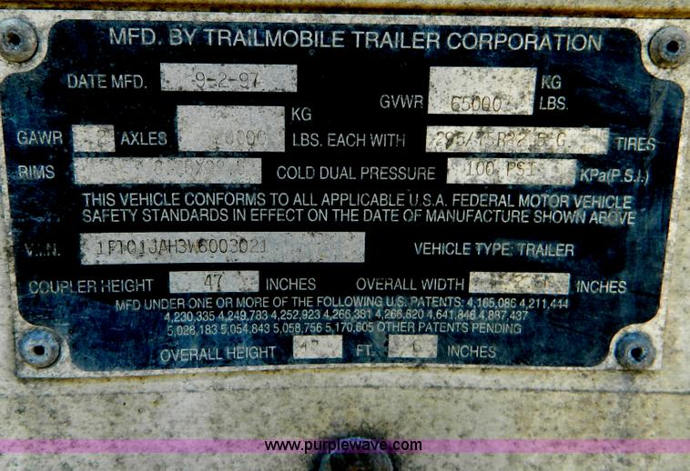 image for item B3782 1998 Trail Mobile van trailer