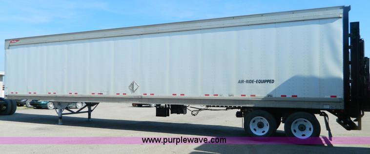 image for item B3791 1999 Great Dane van trailer