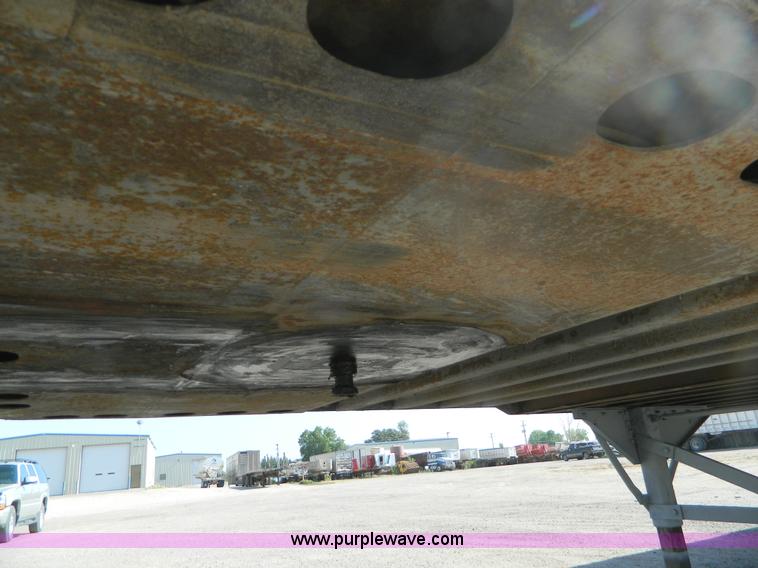 image for item B3791 1999 Great Dane van trailer