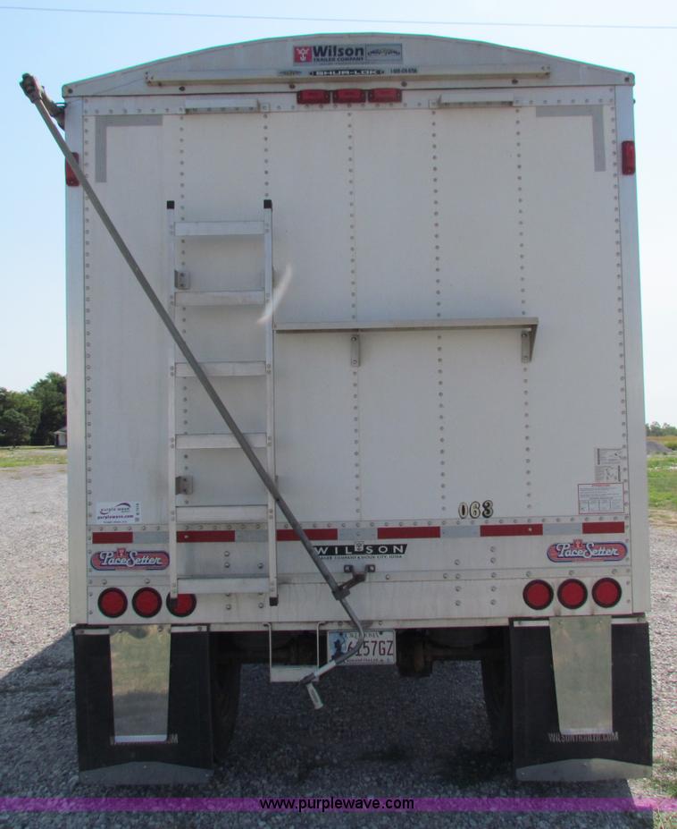 image for item B7316 2009 Wilson Pacesetter PW550 47' grain trailer