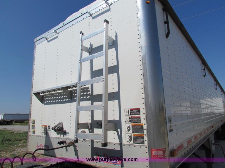 image for item B7316 2009 Wilson Pacesetter PW550 47' grain trailer