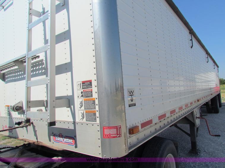 image for item B7316 2009 Wilson Pacesetter PW550 47' grain trailer