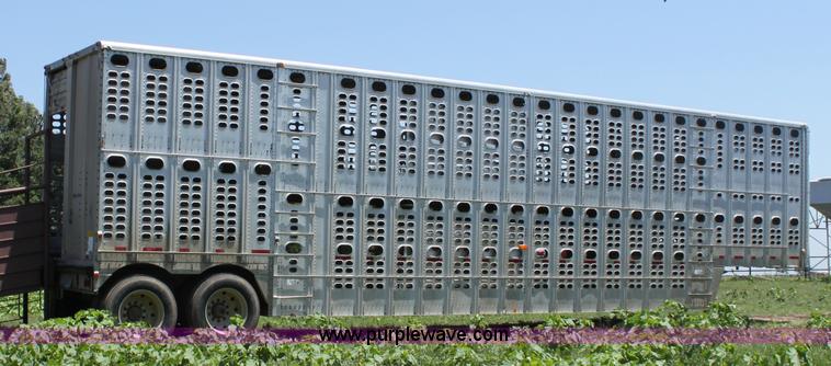 image for item D5179 1993 Wilson 48' cattle pot trailer