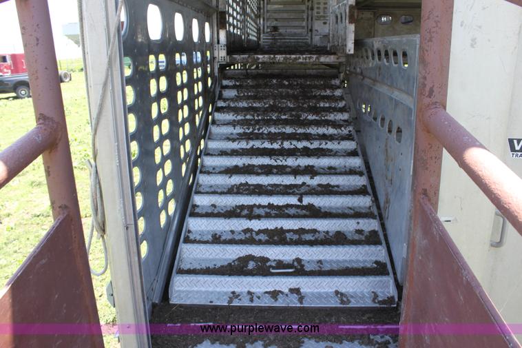 image for item D5179 1993 Wilson 48' cattle pot trailer