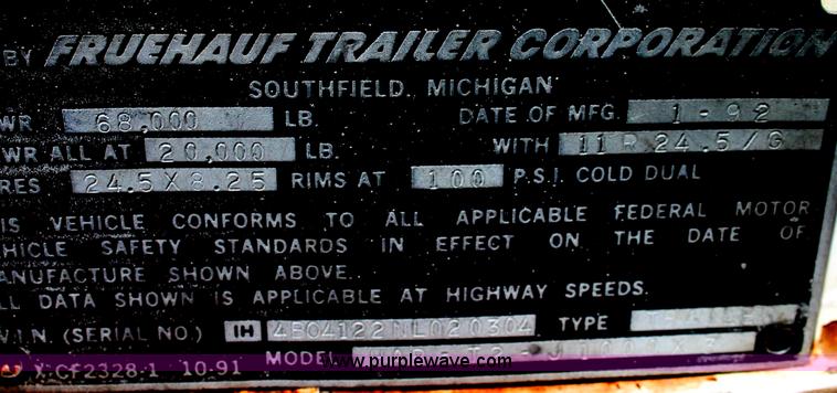image for item D5206 1992 Fruehauf dry bulk trailer