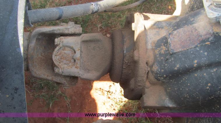 image for item F3011 1995 Ford L9000 AeroMax semi truck