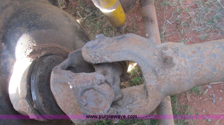 image for item F3011 1995 Ford L9000 AeroMax semi truck