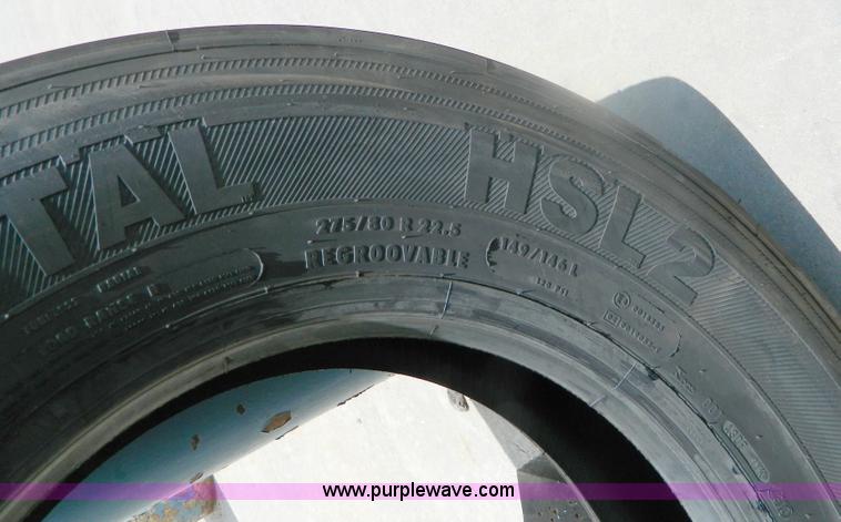 image for item T9988 (2) Continental 275/80R22.5 tires