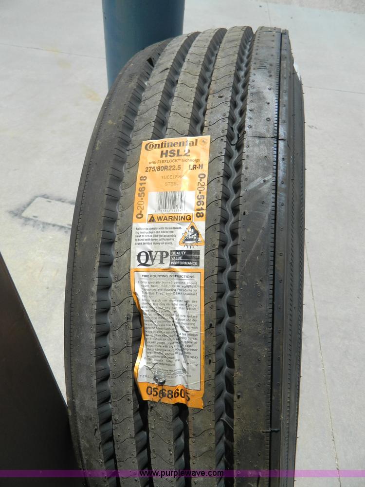 image for item T9989 (2) Continental 275/80R22.5 tires