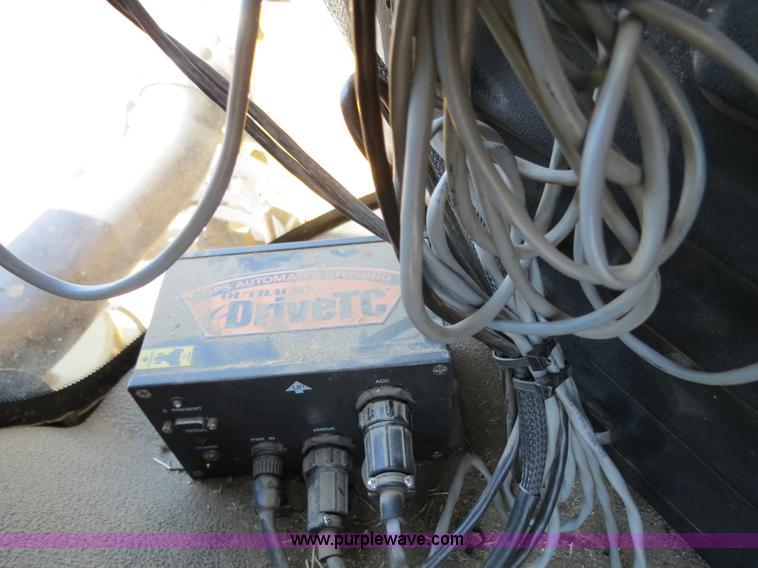 image for item B2409 2000 Ag-Chem RoGator 1254C self-propelled sprayer