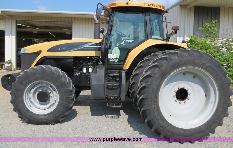 image for item B2435 2005 Challenger MT635B tractor
