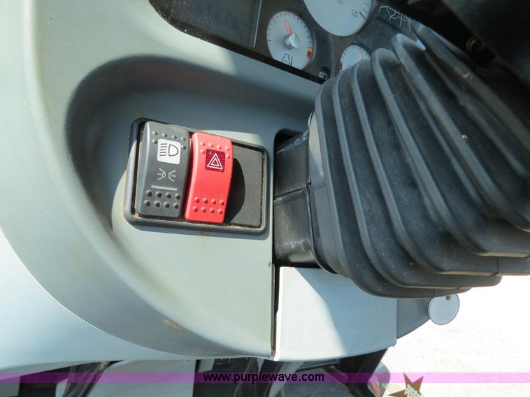 image for item B2435 2005 Challenger MT635B tractor