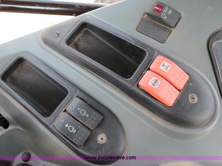 image for item B2435 2005 Challenger MT635B tractor