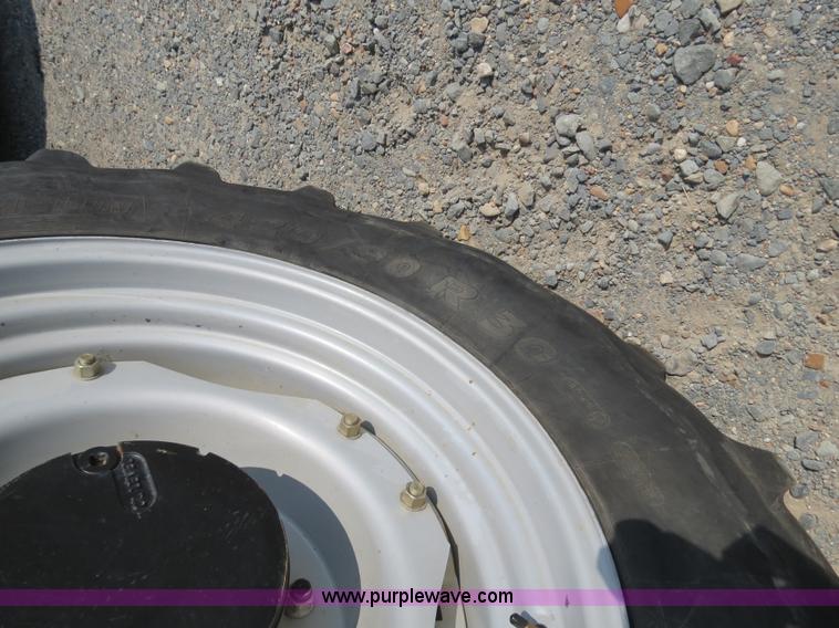 image for item B2435 2005 Challenger MT635B tractor