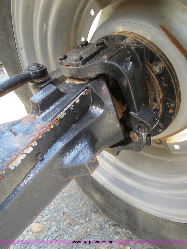 image for item B2435 2005 Challenger MT635B tractor