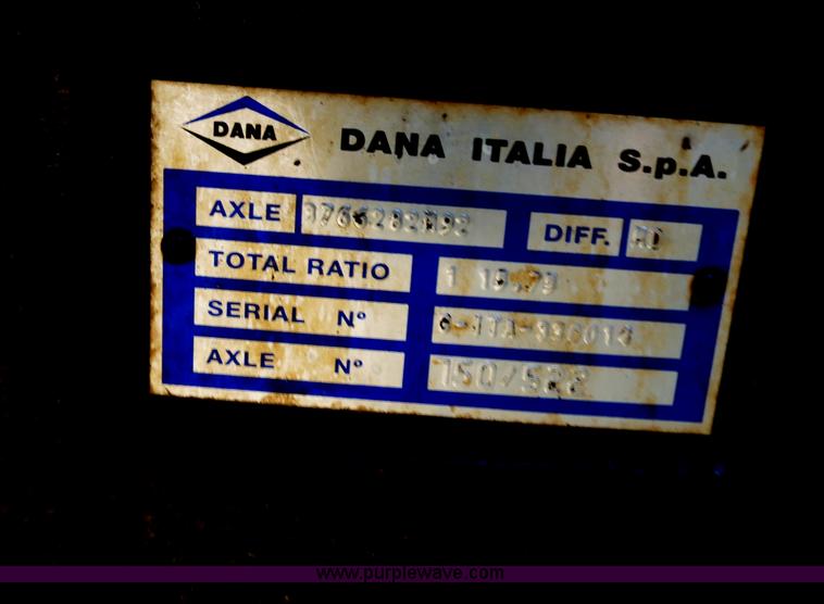 image for item B2435 2005 Challenger MT635B tractor