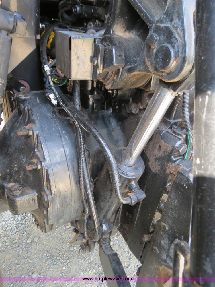 image for item B2435 2005 Challenger MT635B tractor