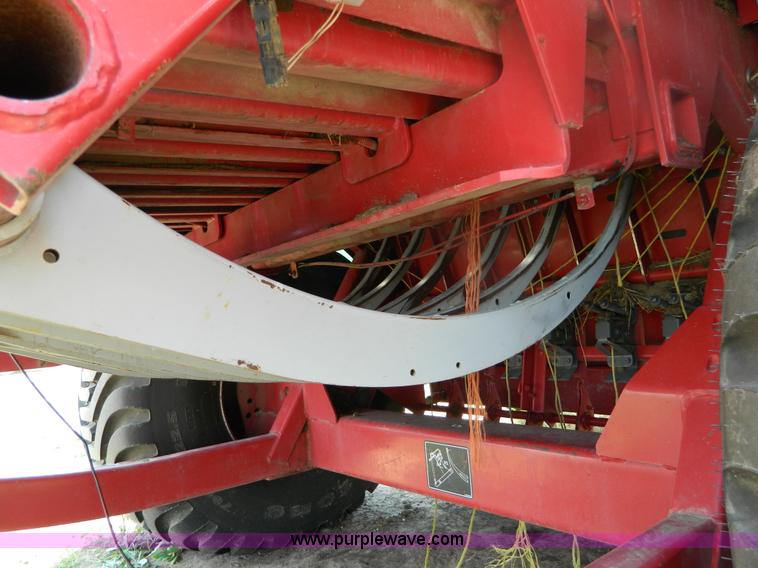 image for item B3790 1998 Case IH 8585 big square baler