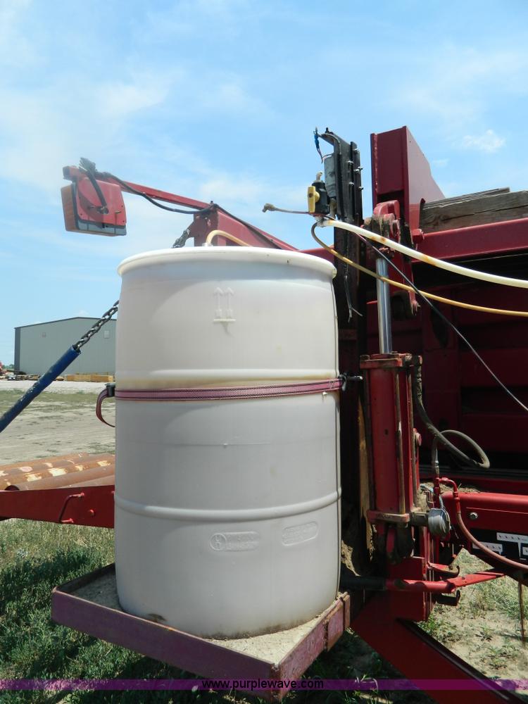 image for item B3790 1998 Case IH 8585 big square baler