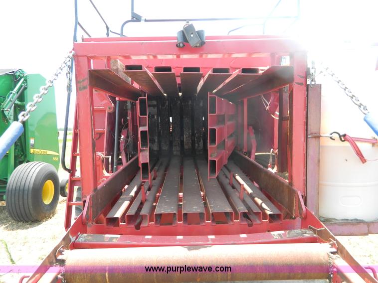 image for item B3790 1998 Case IH 8585 big square baler