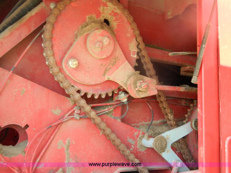 image for item B3790 1998 Case IH 8585 big square baler