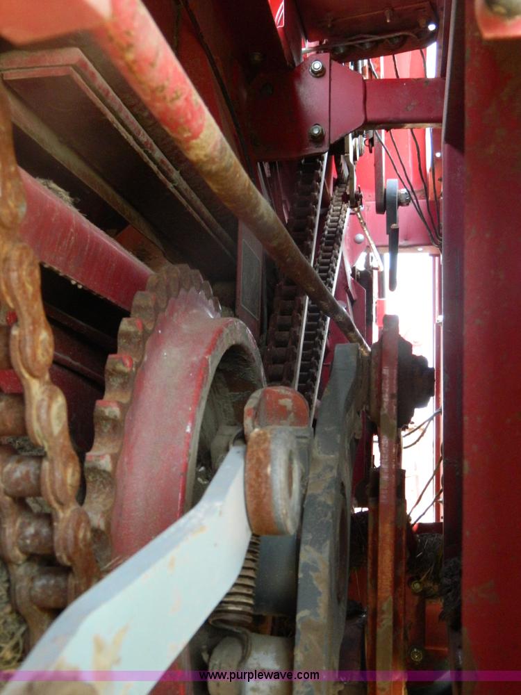 image for item B3790 1998 Case IH 8585 big square baler