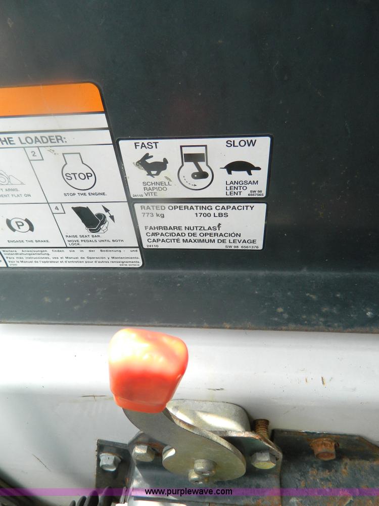 image for item B3792 1998 Bobcat 773F skid steer